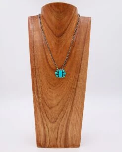 7 SMALL TURQUOISE STONES ON CHAIN NECKLACE