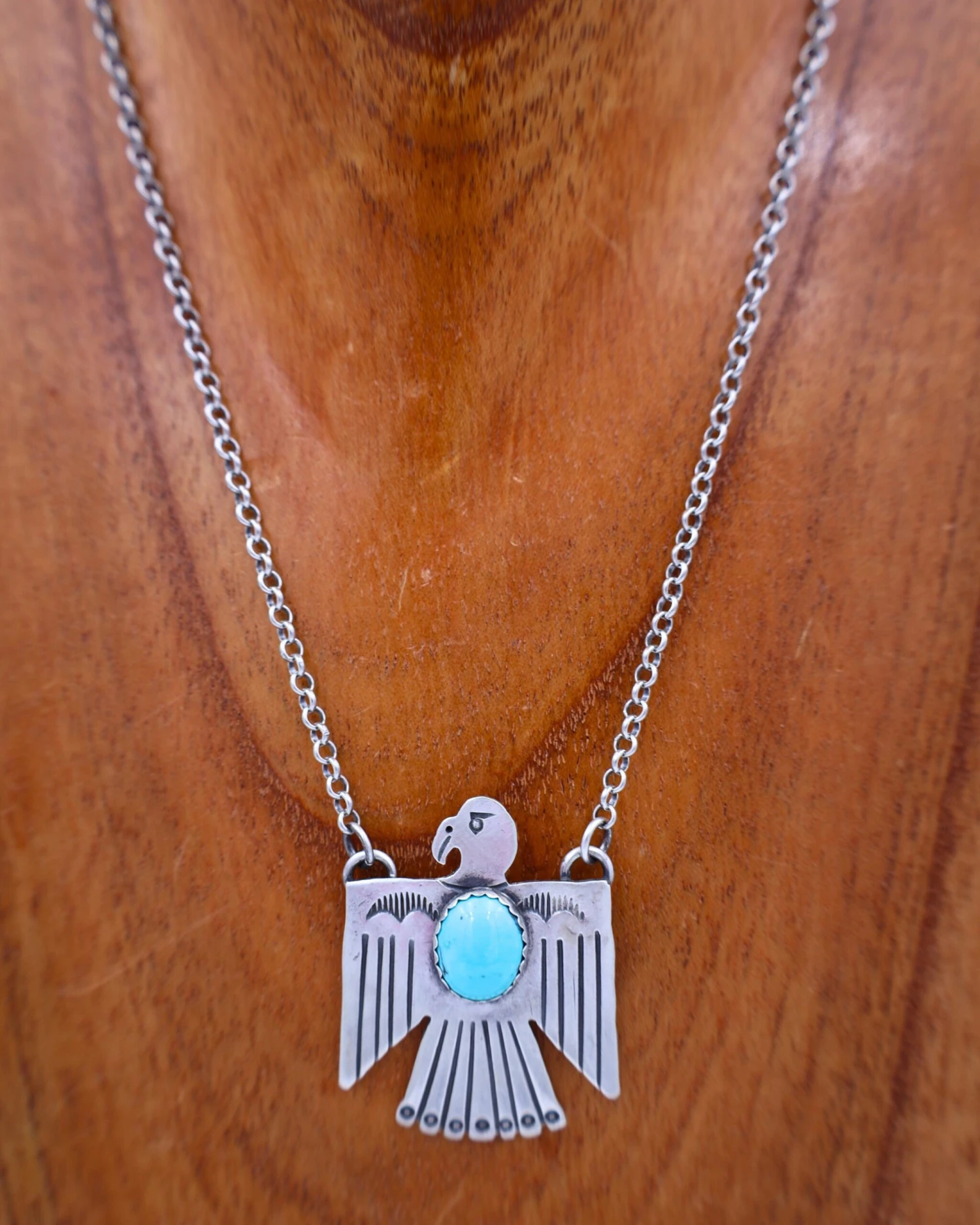 THUNDERBIRD TURQUOISE NECKLACE - Image 4
