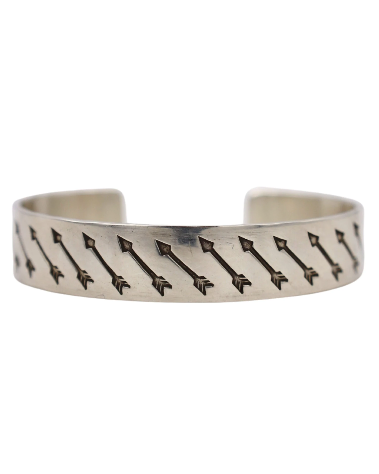 ARROWS IMPRINTED DIAGONAL CUFF