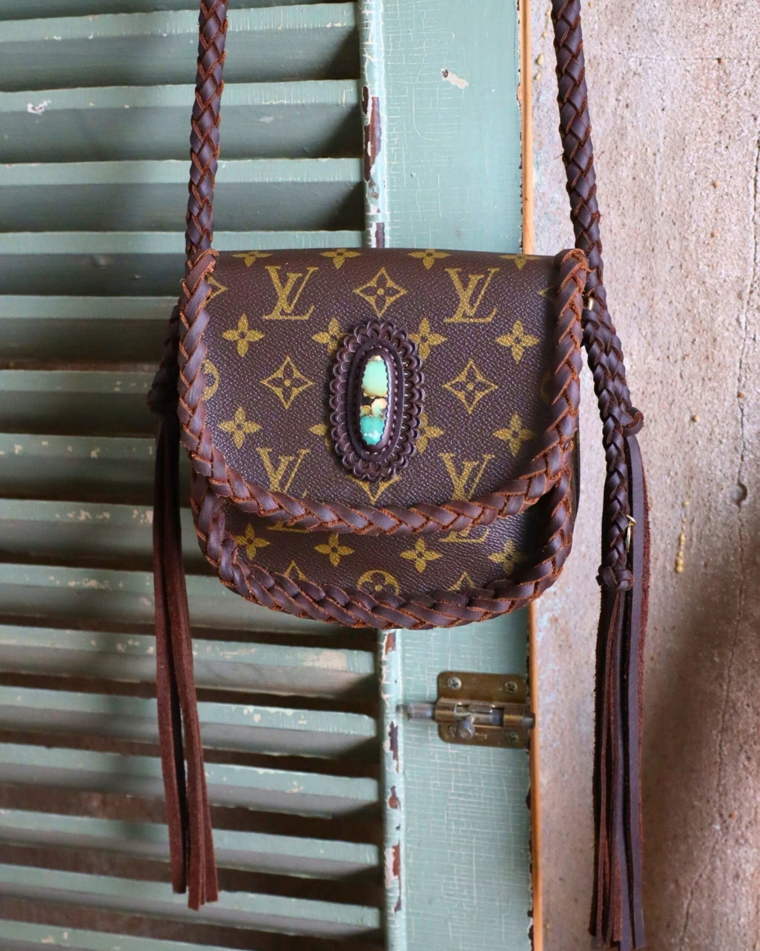 LEATHER AND VODKA ST CLOUD PM CHOC 25CT KINGMAN BAG - Image 5