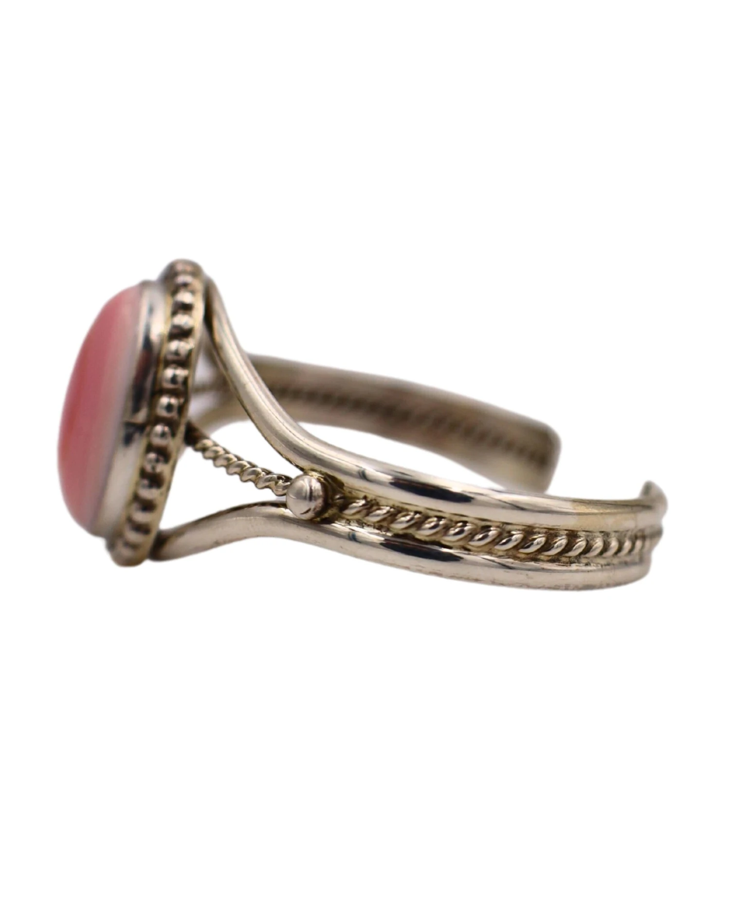 NAJA QUEEN PINK CONCH OVAL CUFF - Image 11