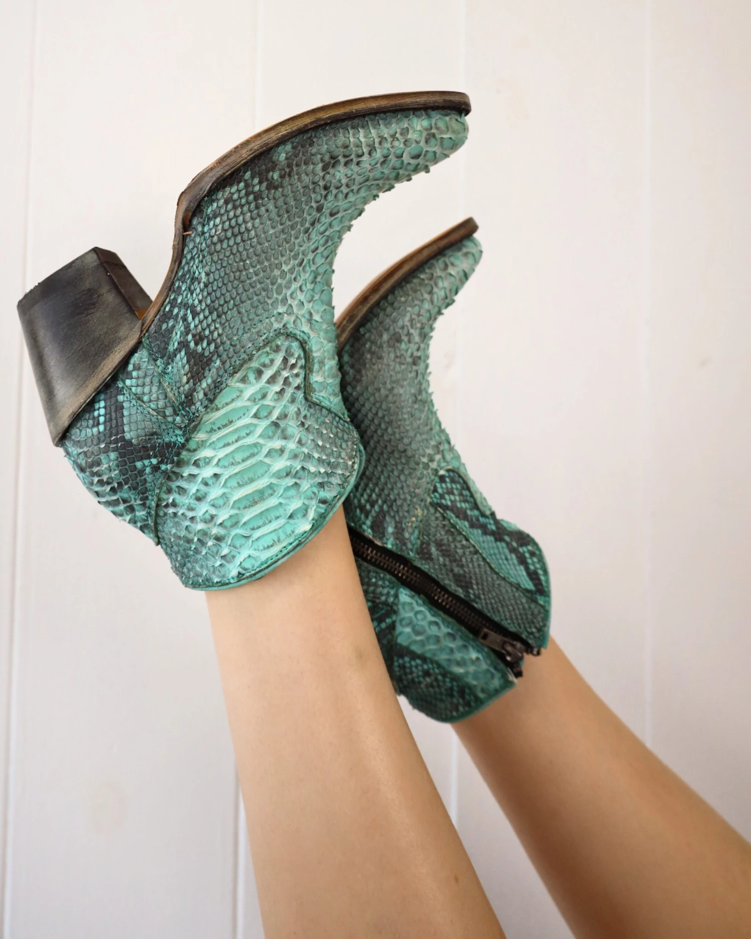 Corral Boots Corral Women's Full Python Turquoise Round Toe Booties - Image 2