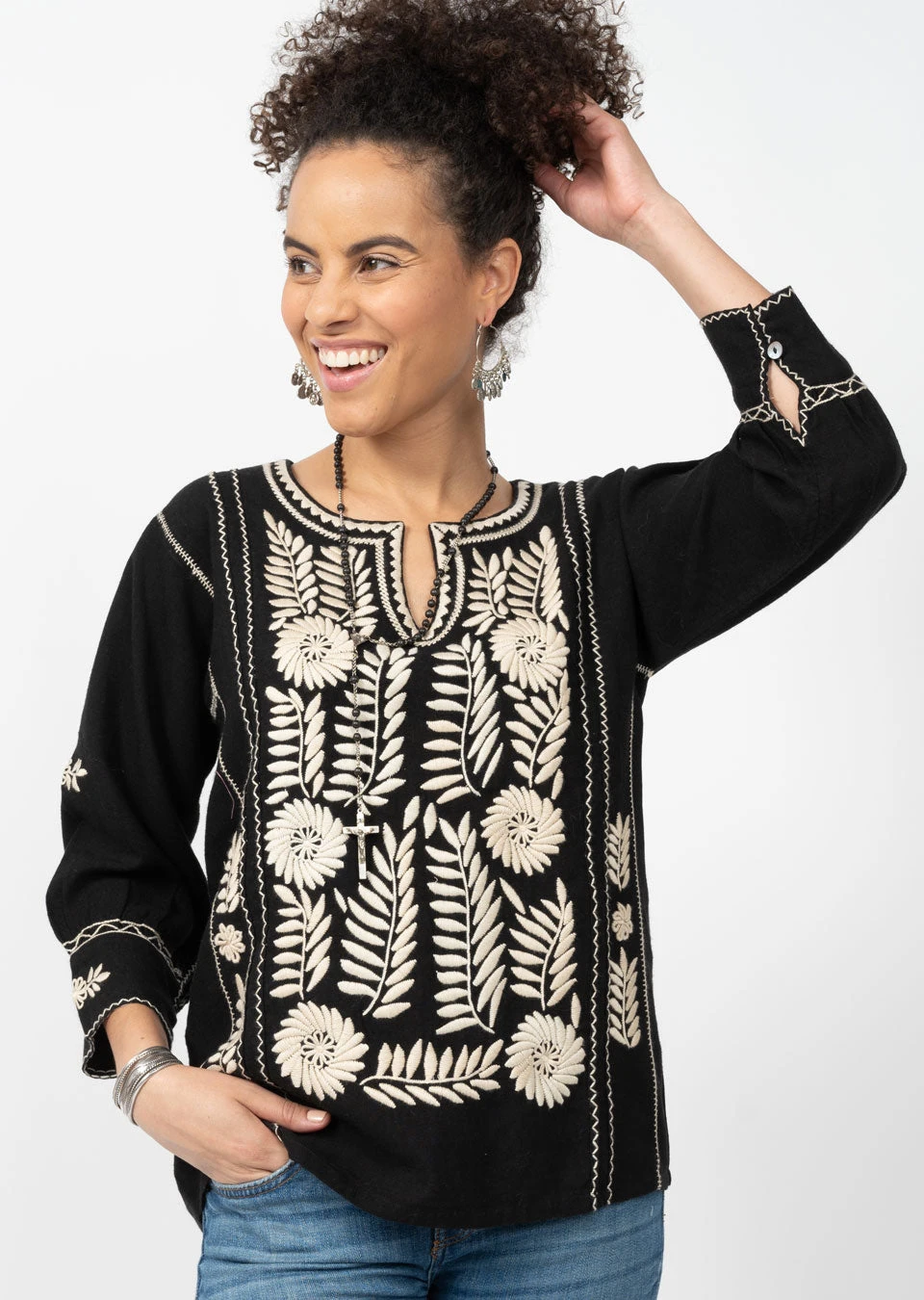 LONGSLEEVE EMBROIDERED BLOUSE - Image 2